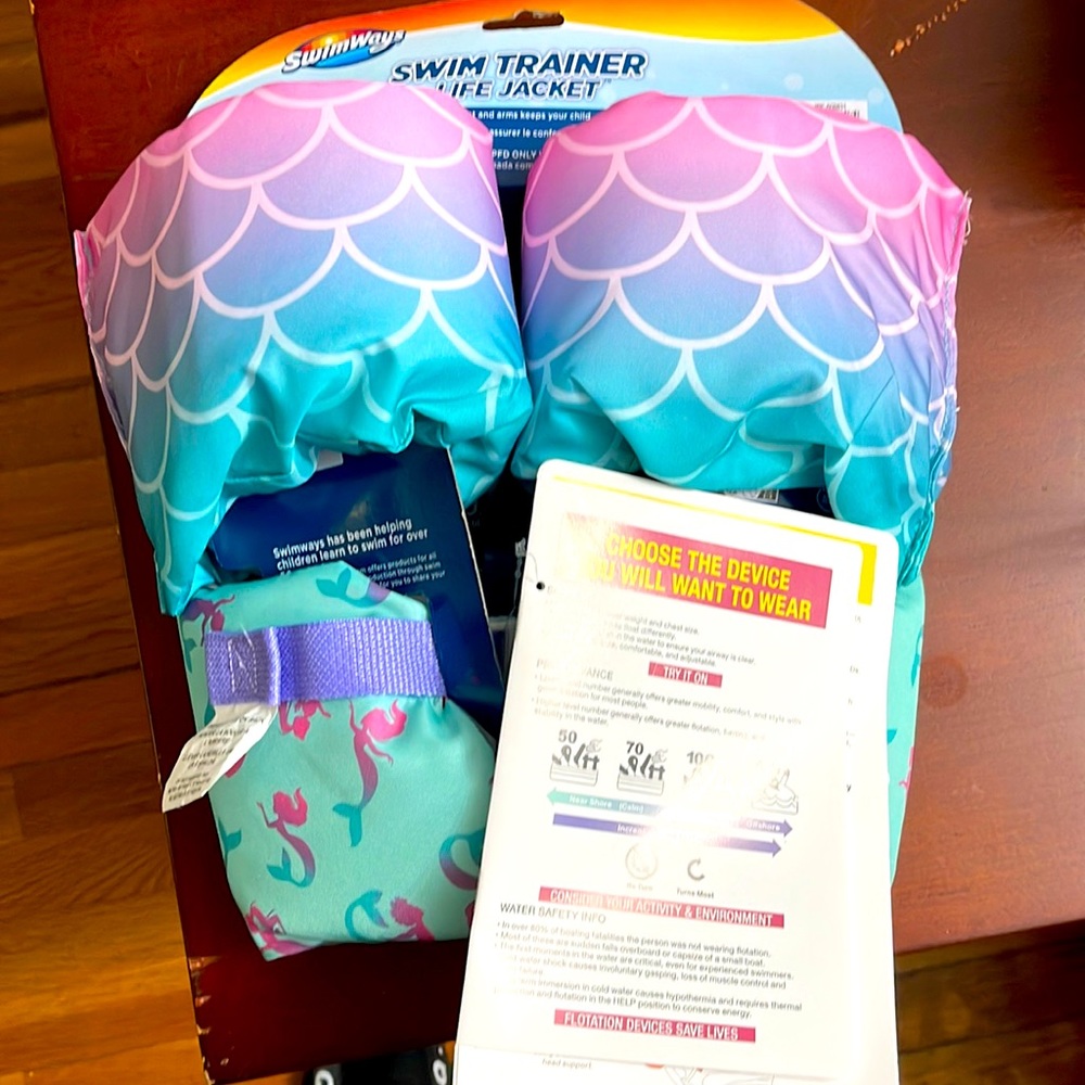 Brand new child swim trainer life jacket